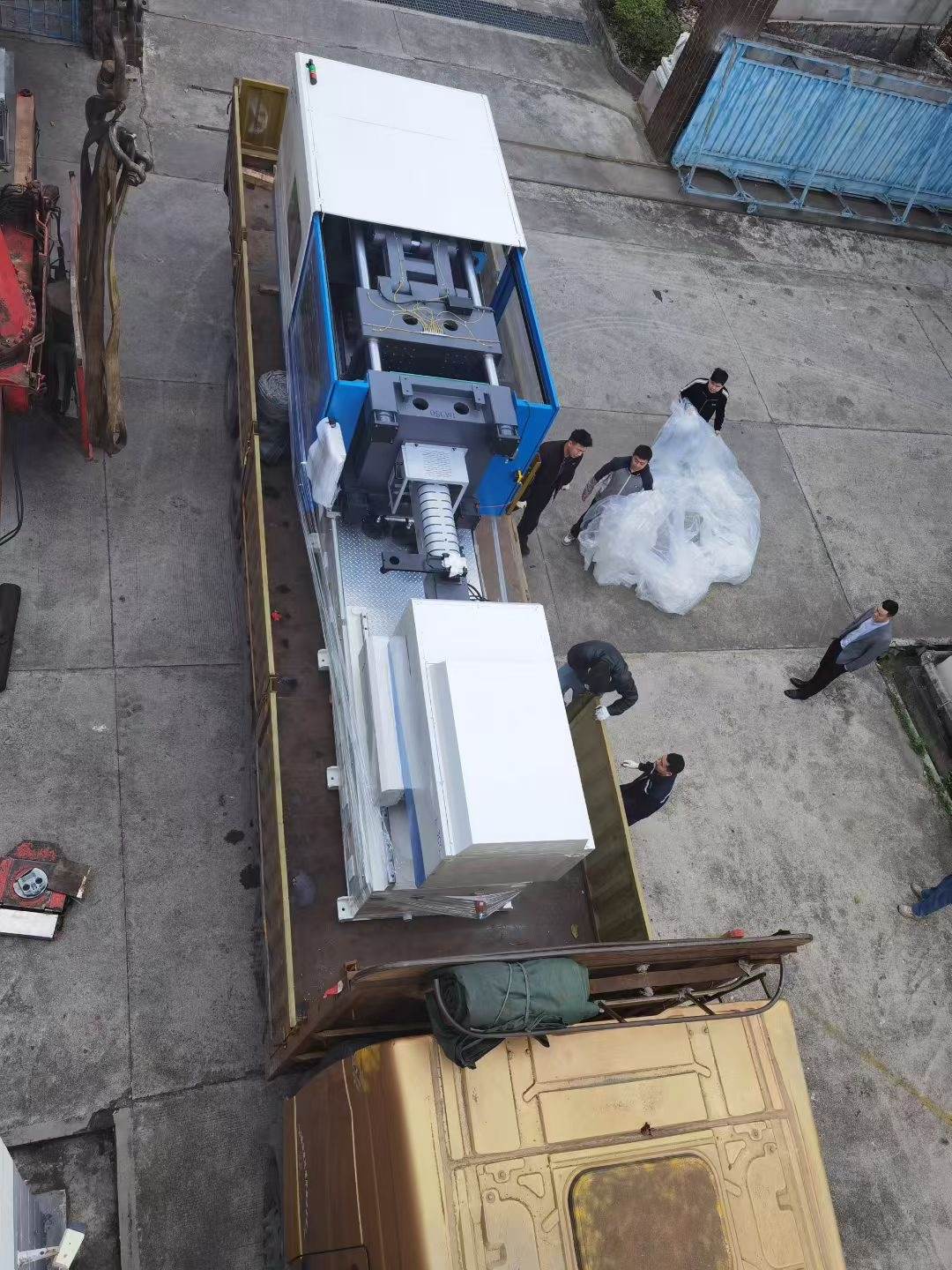 Injection molding machine loading and export preparation reference