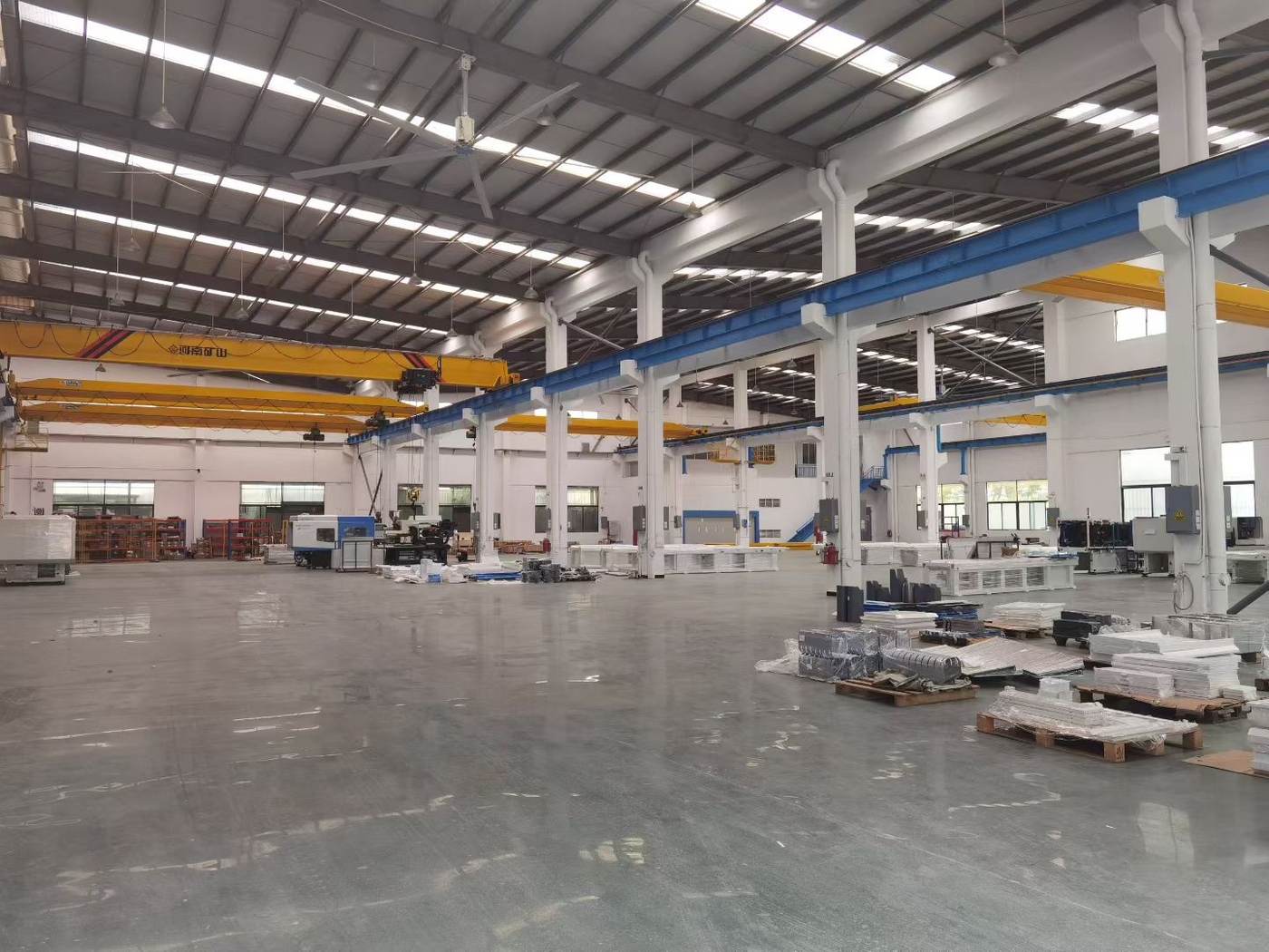 Injection molding machinery manufacturing and assembly floor reference